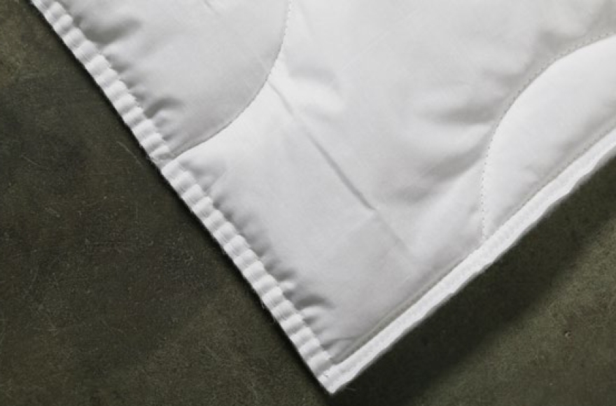 富怡電腦全自動(dòng)鎖四邊機(jī)