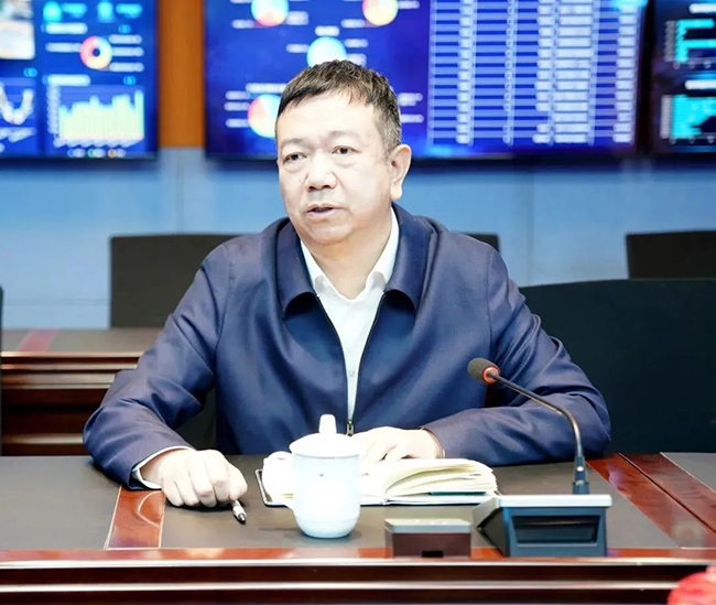 中縫協(xié)楊曉京理事長(zhǎng)一行蒞臨富怡考察調(diào)研！