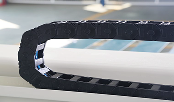 富怡框式電腦絎縫機(jī)(撐布帶機(jī)型)法式上料臺(tái) 富怡框式電腦絎縫機(jī)(撐布帶機(jī)型)法式上料臺(tái)