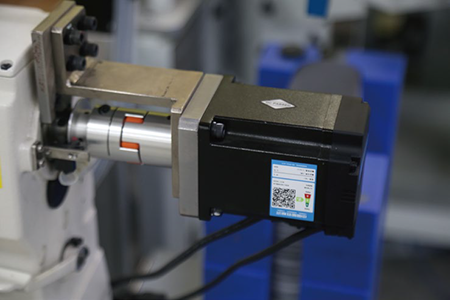 富怡一次性拖鞋自動(dòng)生產(chǎn)線 富怡一次性拖鞋自動(dòng)生產(chǎn)線